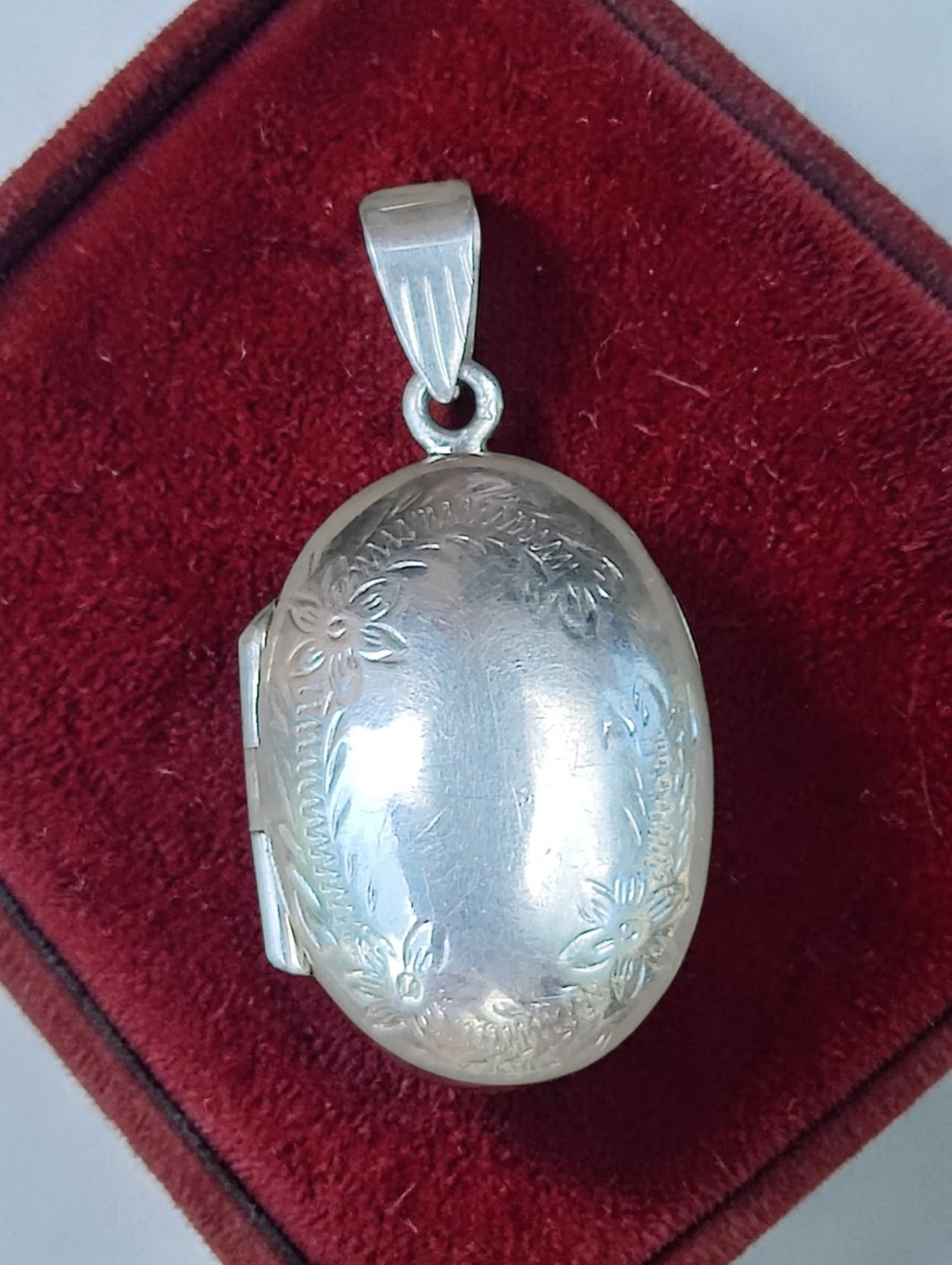 Vintage Sterling Silver Locket Pendant
